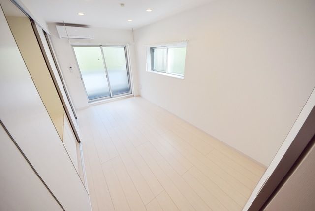 居室・リビング　★明るいお部屋★