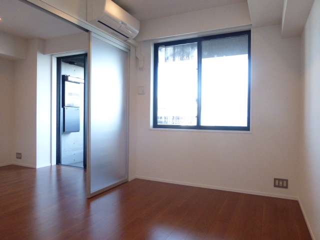 居室・リビング　居室※別部屋参考写真