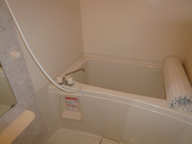 バス・シャワールーム　バス（イメージ）