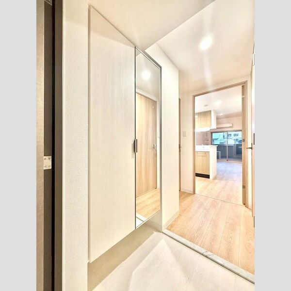 玄関　きれいな玄関です