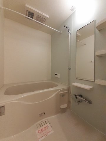 バス・シャワールーム　きれいなお風呂です