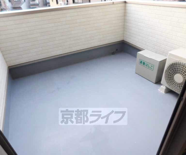 バルコニー　広いベランダです