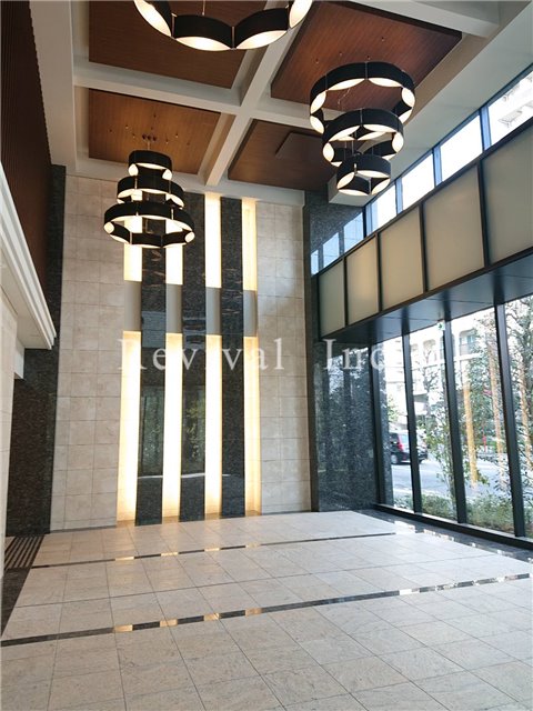 ロビー　ホテルさながらのグランドロビー