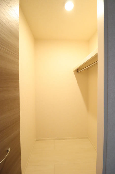 収納　ウォークインクローゼット