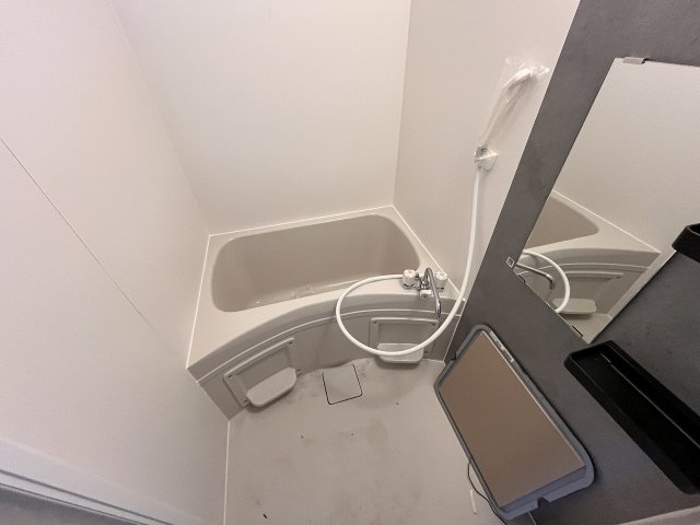 バス・シャワールーム　お風呂で日々の疲れを落としましょう