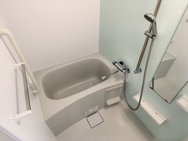 バス・シャワールーム