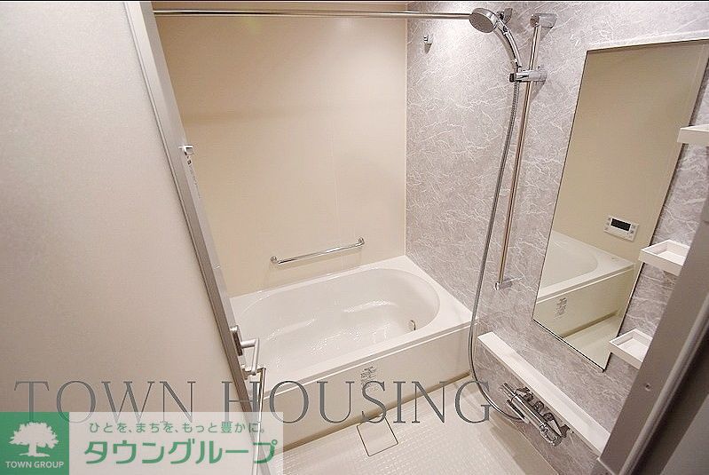 バス・シャワールーム　お問合せは(株)タウンハウジングレジデンス事業部【03-…