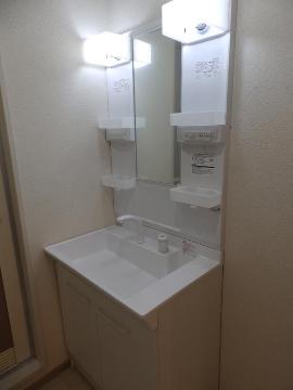 洗面設備　洗髪洗面化粧台