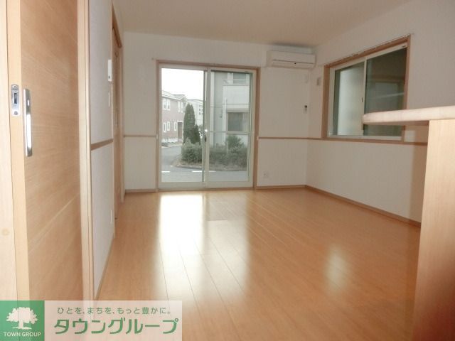 居室・リビング　お問合せはタウンハウジングまで！※現地待合わせ相談可能