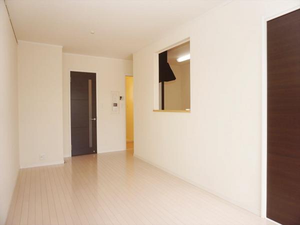 居室・リビング　内装