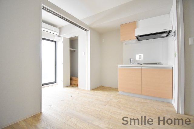 居室・リビング　角部屋です