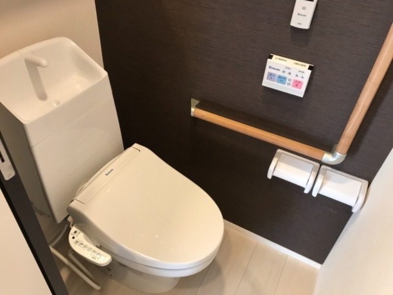 トイレ　図面と現状に相違がある場合には現状を優先