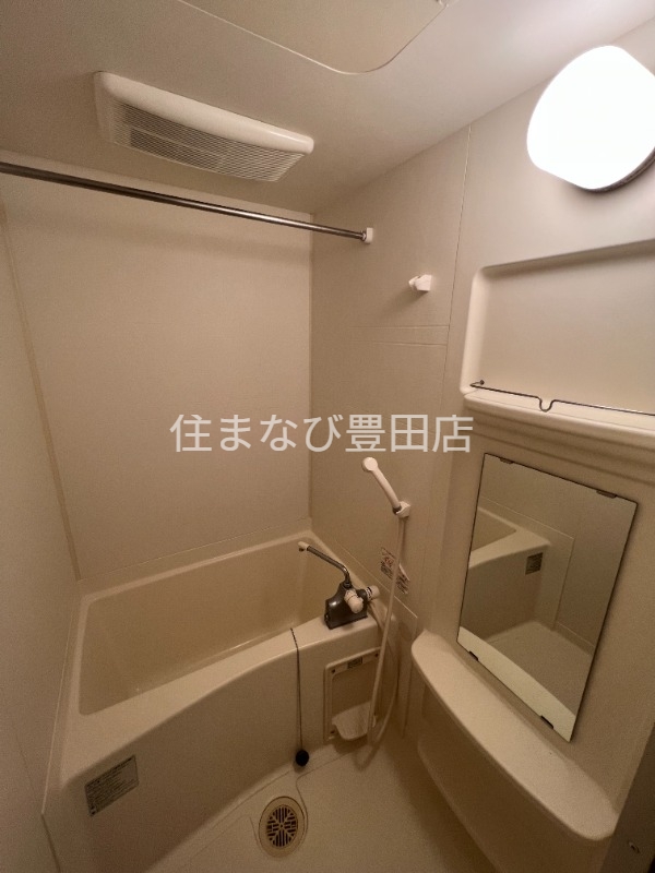 バス・シャワールーム　同型タイプ