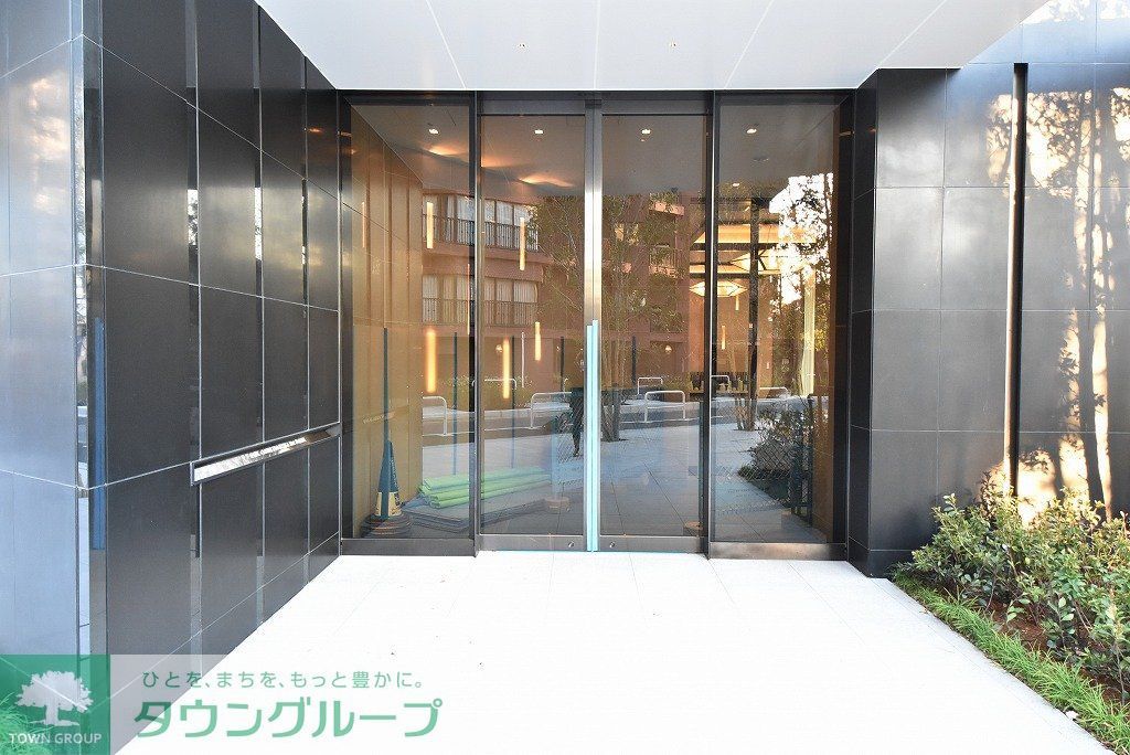 エントランス　部屋探しは株式会社　タウンハウジング　までお気軽にお問合せ…