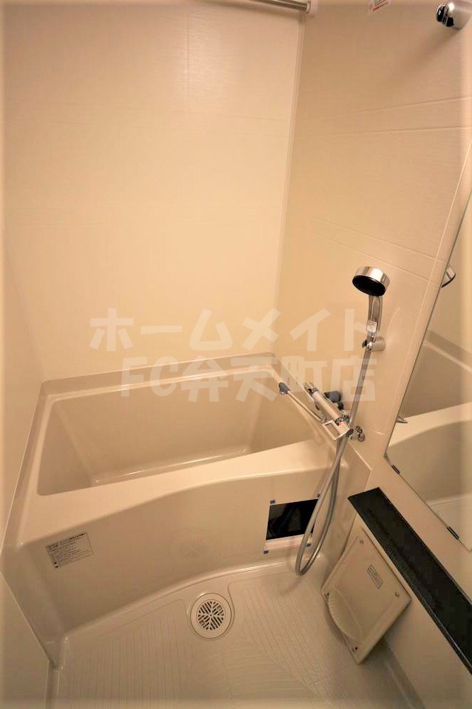 バス・シャワールーム　日々の疲れを癒すお風呂付です