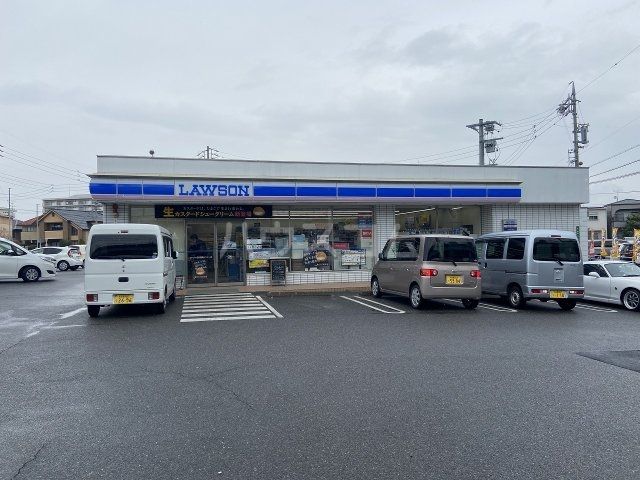 コンビニ　ローソン名古屋西インター店（コンビニ）まで633m