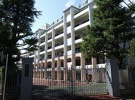高校・高専　日本音楽高等学校（高校・高専）まで489m