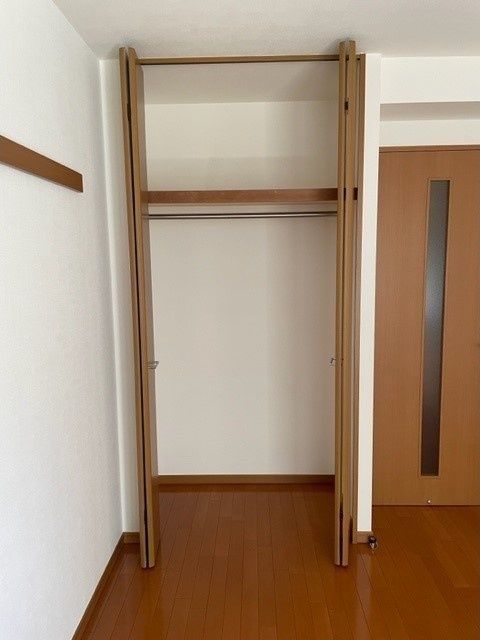 収納　※写真は別部屋です