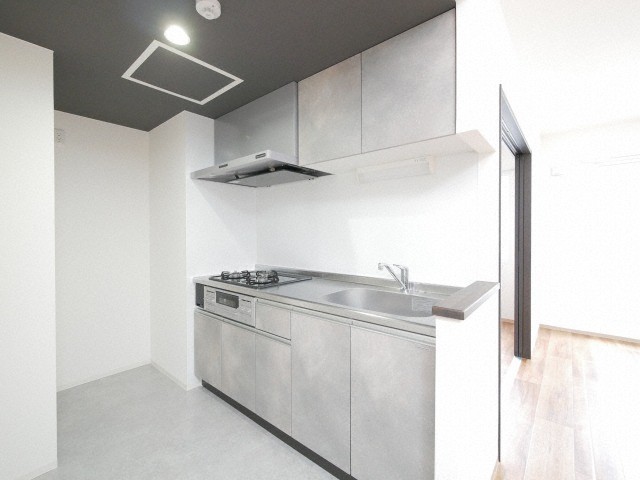 キッチン　人気の独立システムキッチンタイプです！