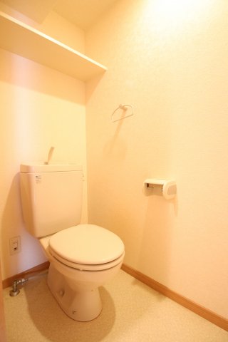 トイレ　トイレもきれいです
