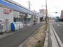 コンビニ　ローソン松山小栗店（コンビニ）（コンビニ）まで288m