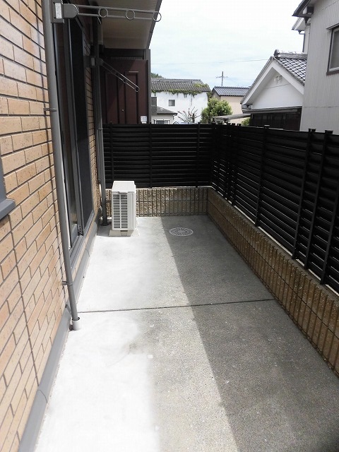 庭　1階はテラス