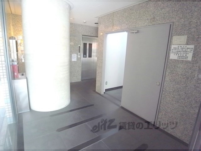 ロビー　ロビー