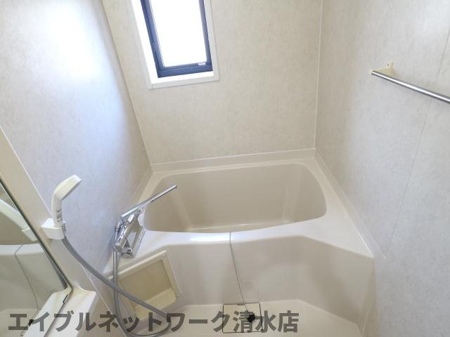 バス・シャワールーム　日々の暮らしに欠かせないお風呂です