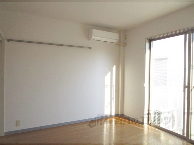 居室・リビング　洋室