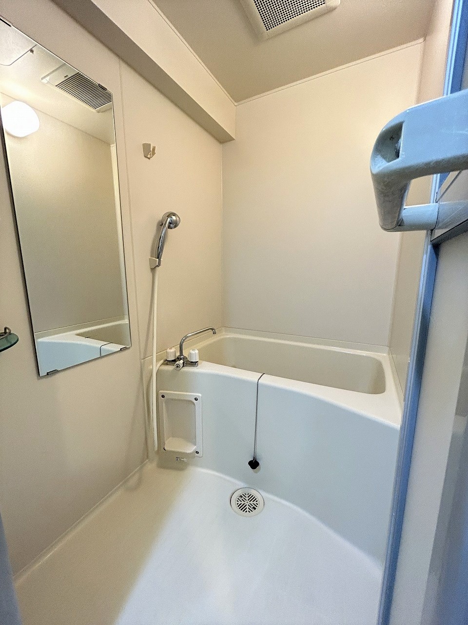 バス・シャワールーム　※別部屋参考写真です