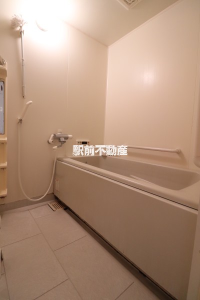 ＪＲ久大本線 久留米大学前駅 徒歩25分 11階建 築27年の風呂写真