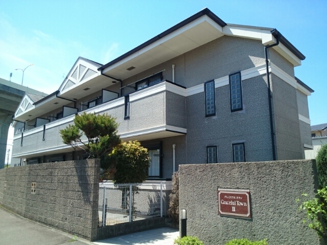 堺市中区東八田のアパートの建物外観