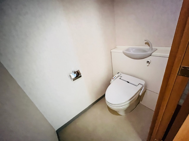 【ファミール月島グランスイートタワーのトイレ】