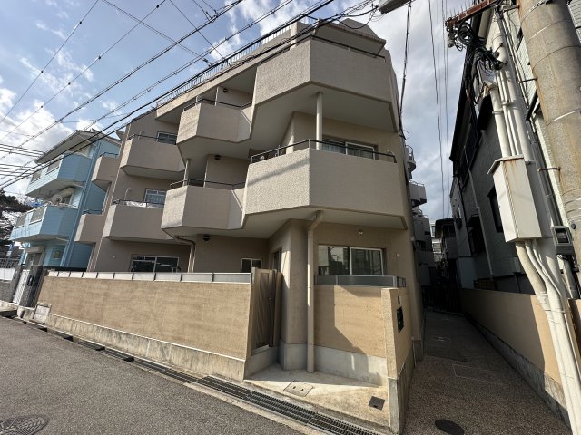 神戸市東灘区御影石町のマンションの建物外観