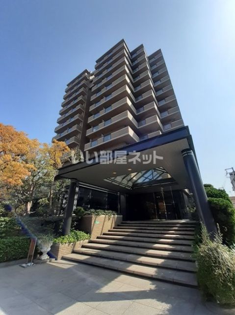 神戸市兵庫区入江通のマンションの建物外観