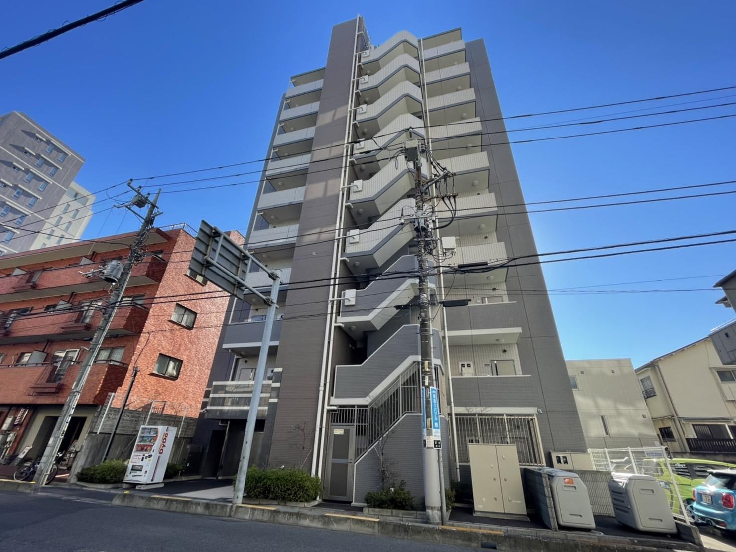 さいたま市浦和区岸町のマンションの建物外観