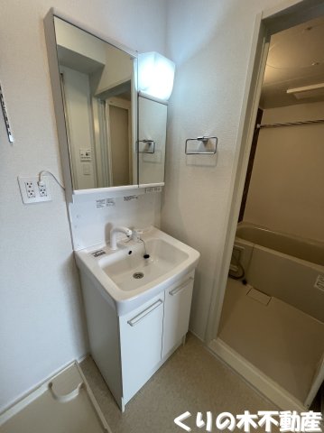 洗面設備　洗面所です