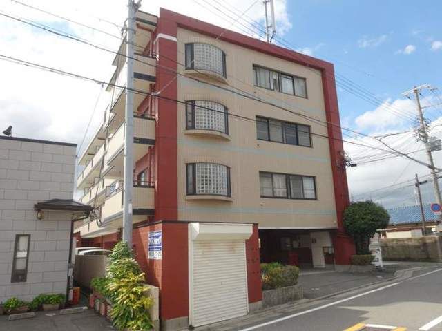 和歌山市黒田のマンションの建物外観