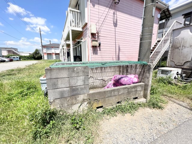 庭　ごみ置き場