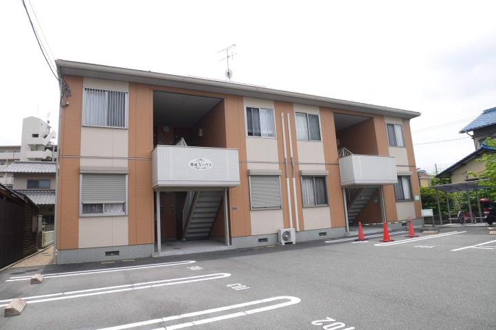 駐車場　エントランス