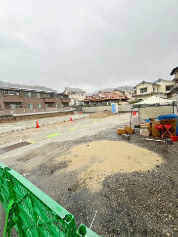 【広島市安芸区瀬野のアパートの建物外観】