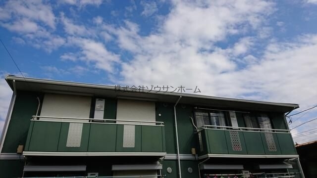 【宿内グリーンタウンの建物外観】