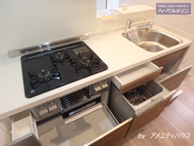 セキュリティ　●なんと　食洗機までついてます。。。