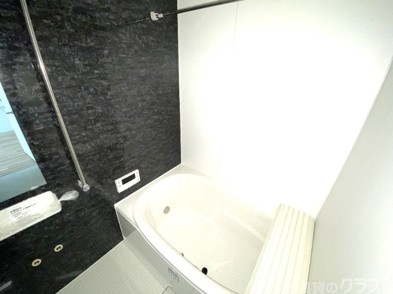 バス・シャワールーム　一日のお疲れをお取りください。