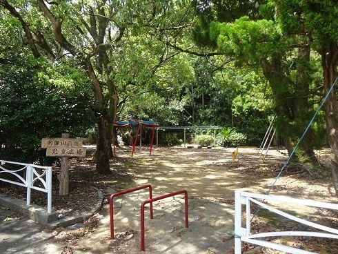 【ウエスト　フィールド　Iの公園】