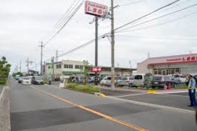 【枚方市藤阪中町のアパートのショッピングセンター】