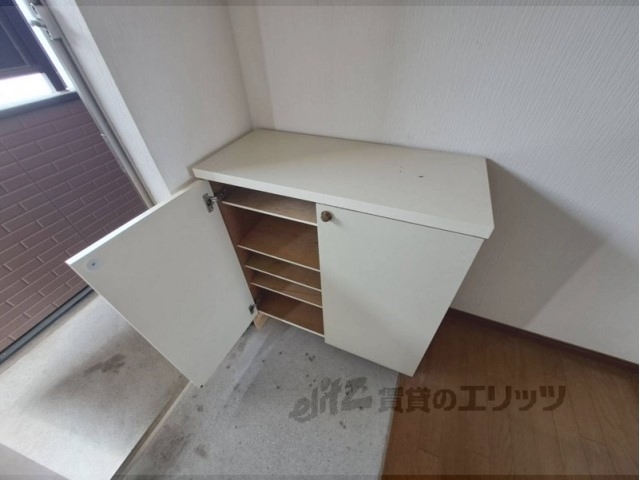 収納　下駄箱