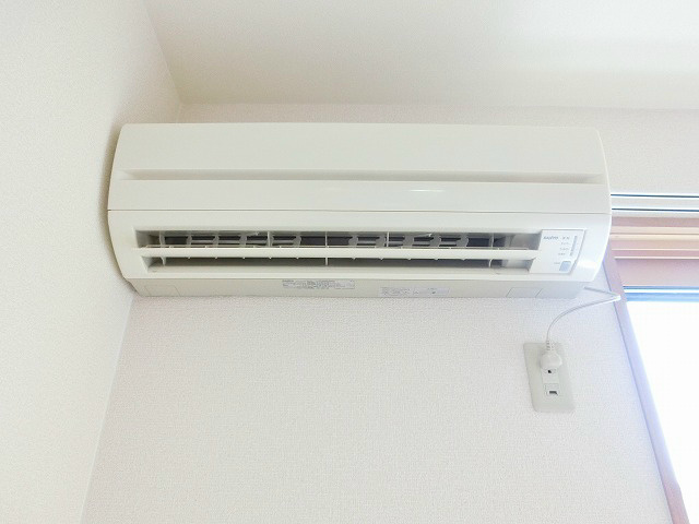 その他設備　エアコンは設備です
