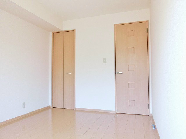 その他部屋・スペース　洋室6帖