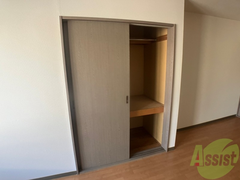 収納　こちらは収納です。物をしまう事ができますね！